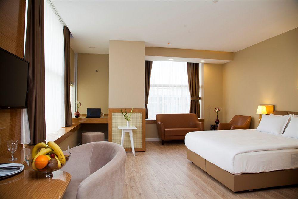 Grand Plaza Hotel Стамбул Экстерьер фото