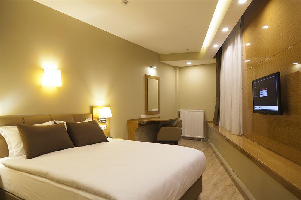 Grand Plaza Hotel Стамбул Экстерьер фото