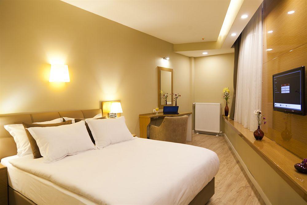 Grand Plaza Hotel Стамбул Экстерьер фото