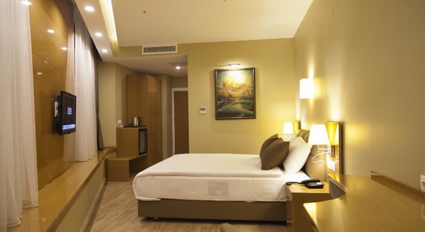 Grand Plaza Hotel Стамбул Экстерьер фото