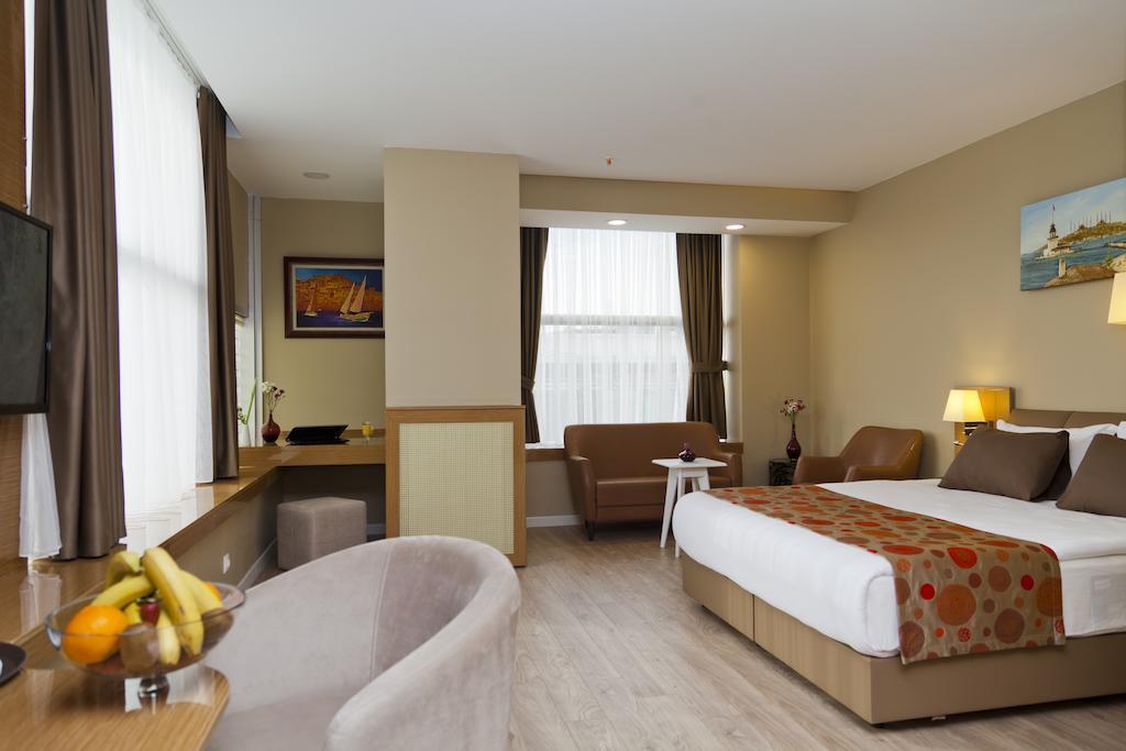 Grand Plaza Hotel Стамбул Экстерьер фото